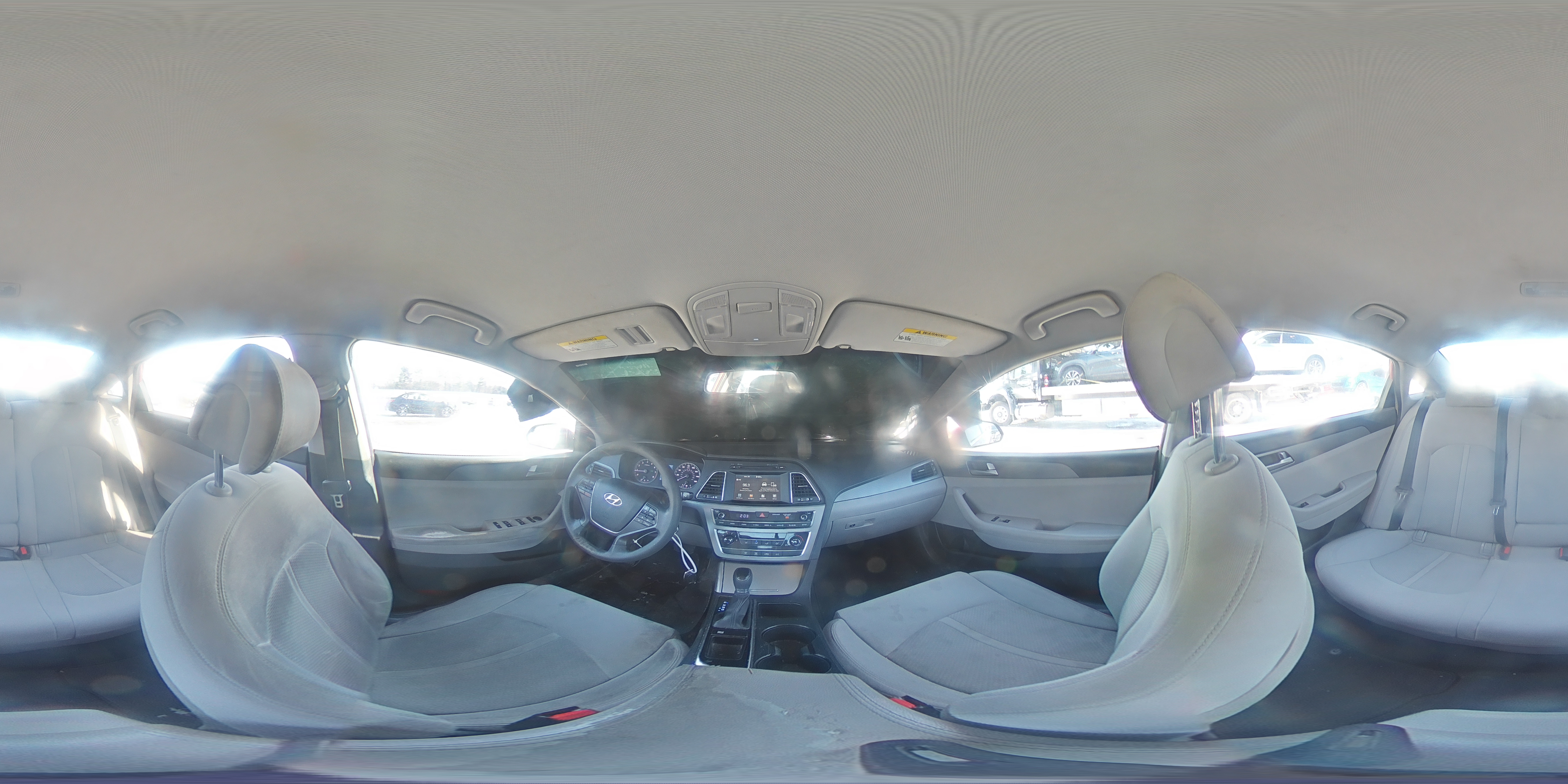 2016 Hyundai Sonata - Image 12