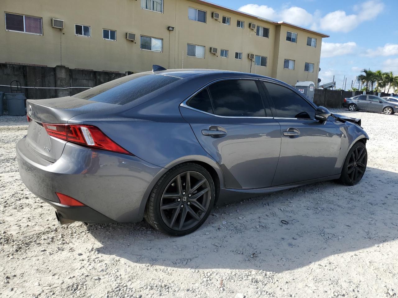 2014 Lexus IS - Image 3