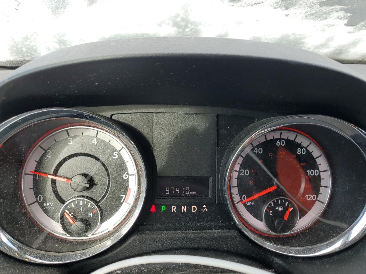 2020 Dodge Caravan - Image 9