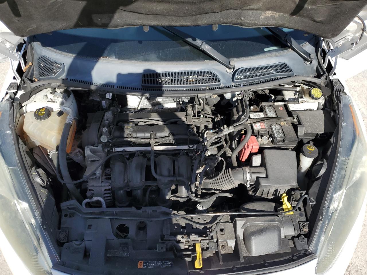 2015 Ford Fiesta - Image 11