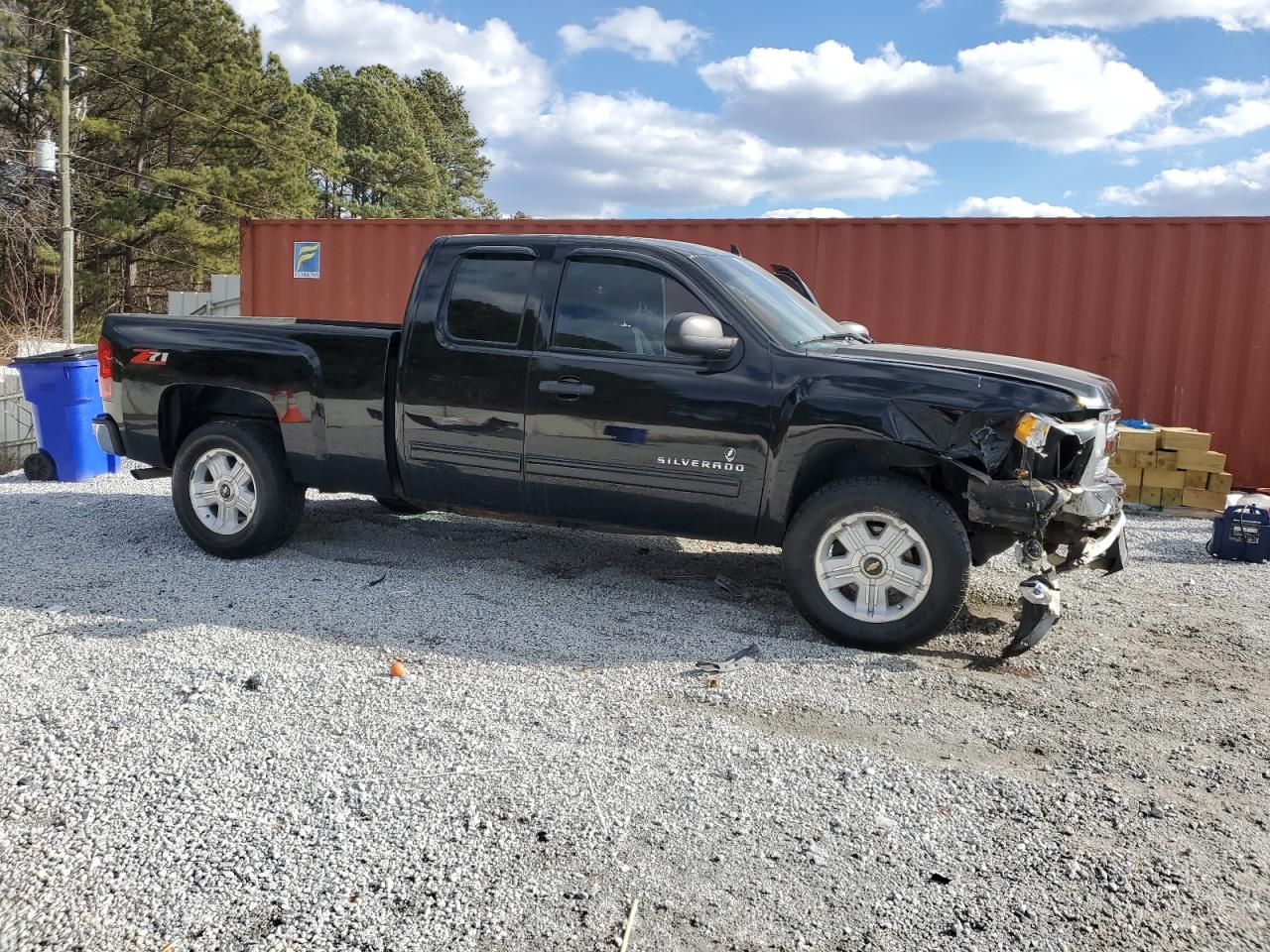 2013 Chevrolet Silverado - Image 4