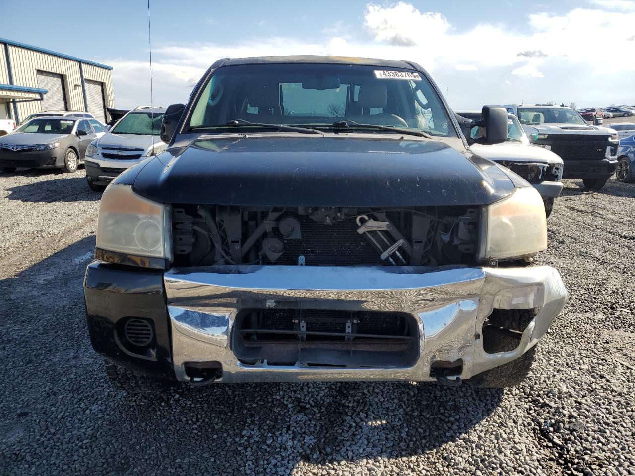 2009 Nissan Titan - Image 5