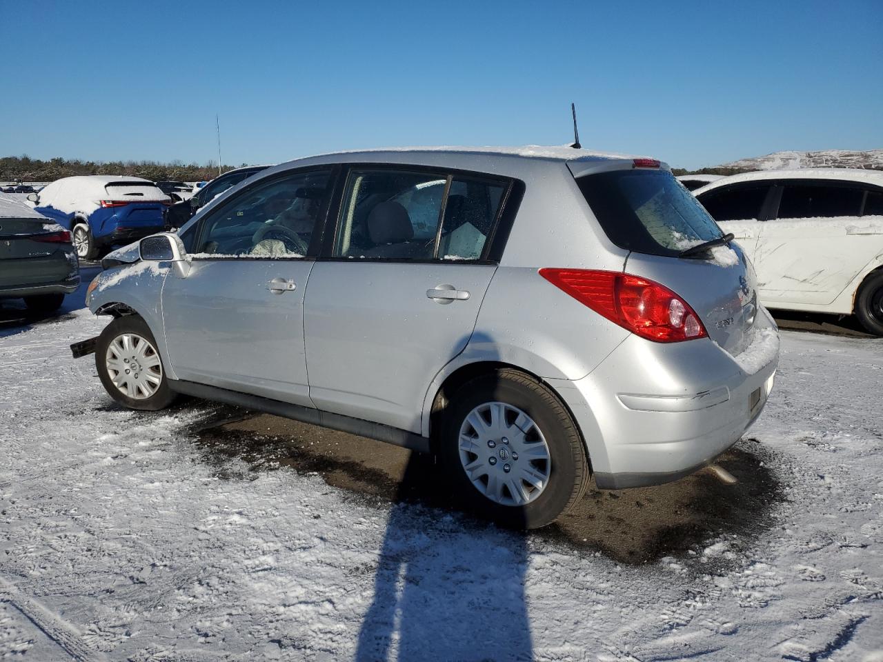 2009 Nissan Versa - Image 2