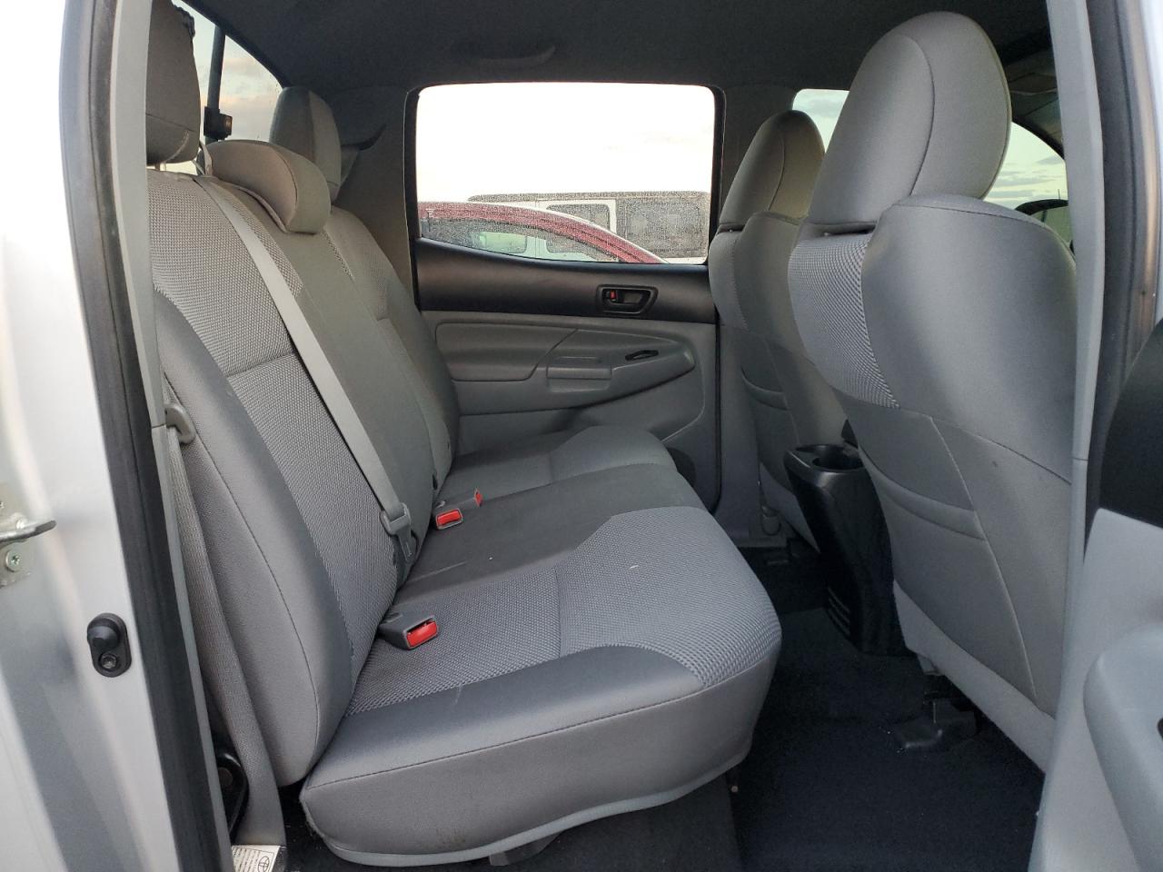 2012 Toyota Tacoma - Image 10