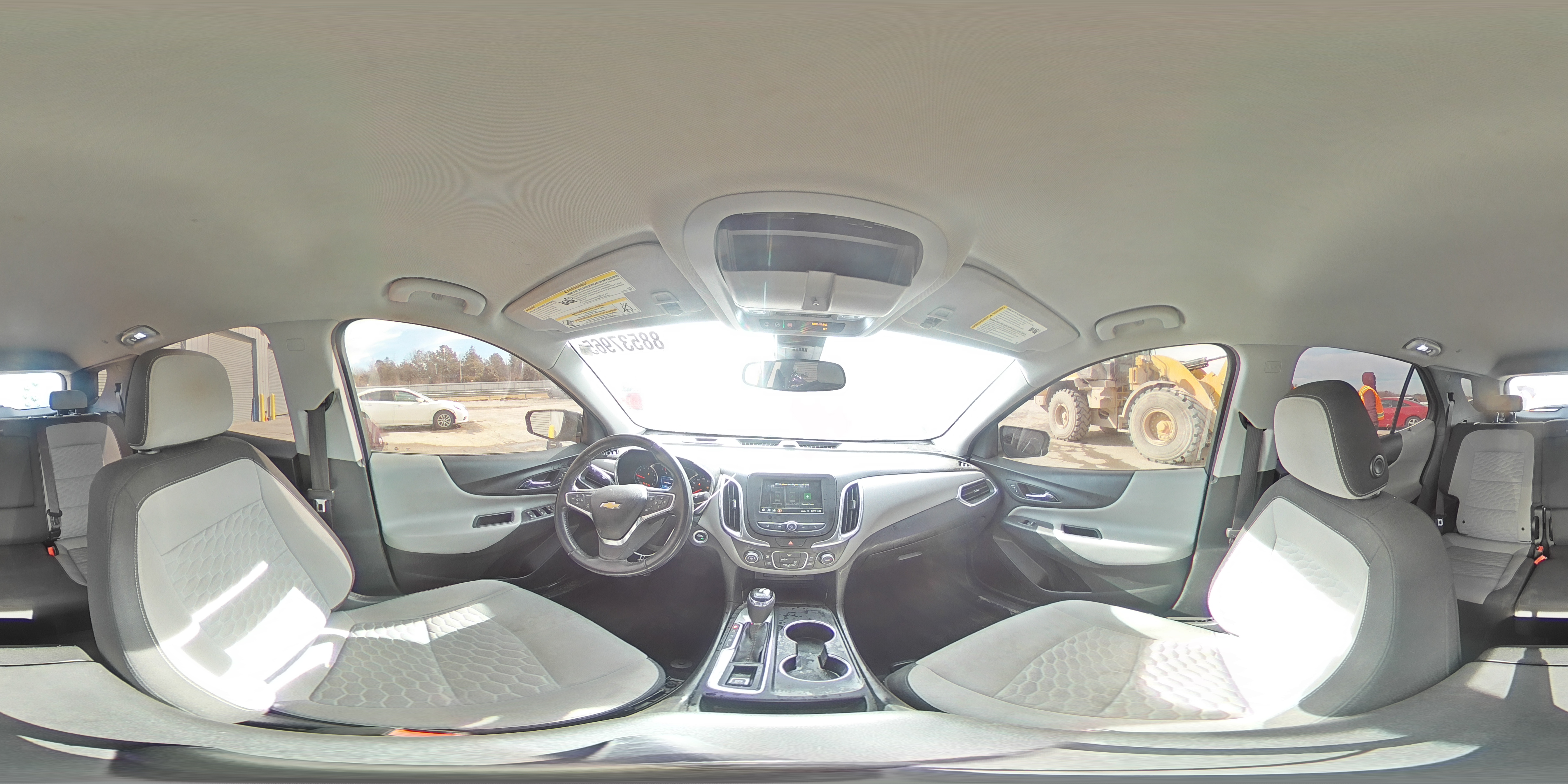 2019 Chevrolet Equinox - Image 15