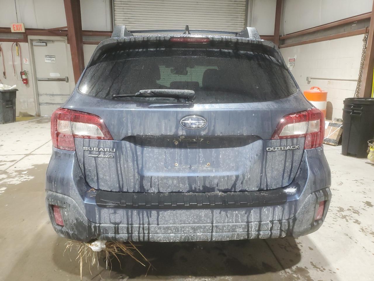 2018 Subaru Outback - Image 6