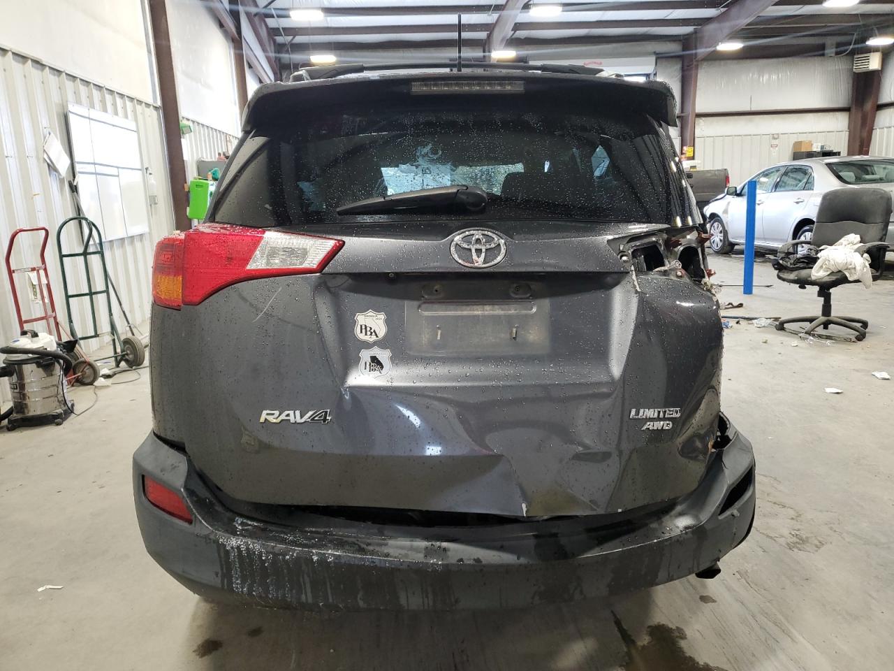 2013 Toyota RAV 4 - Image 6