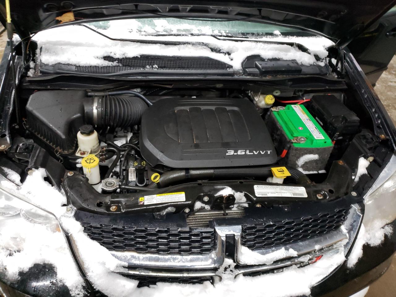 2012 Dodge Caravan - Image 12