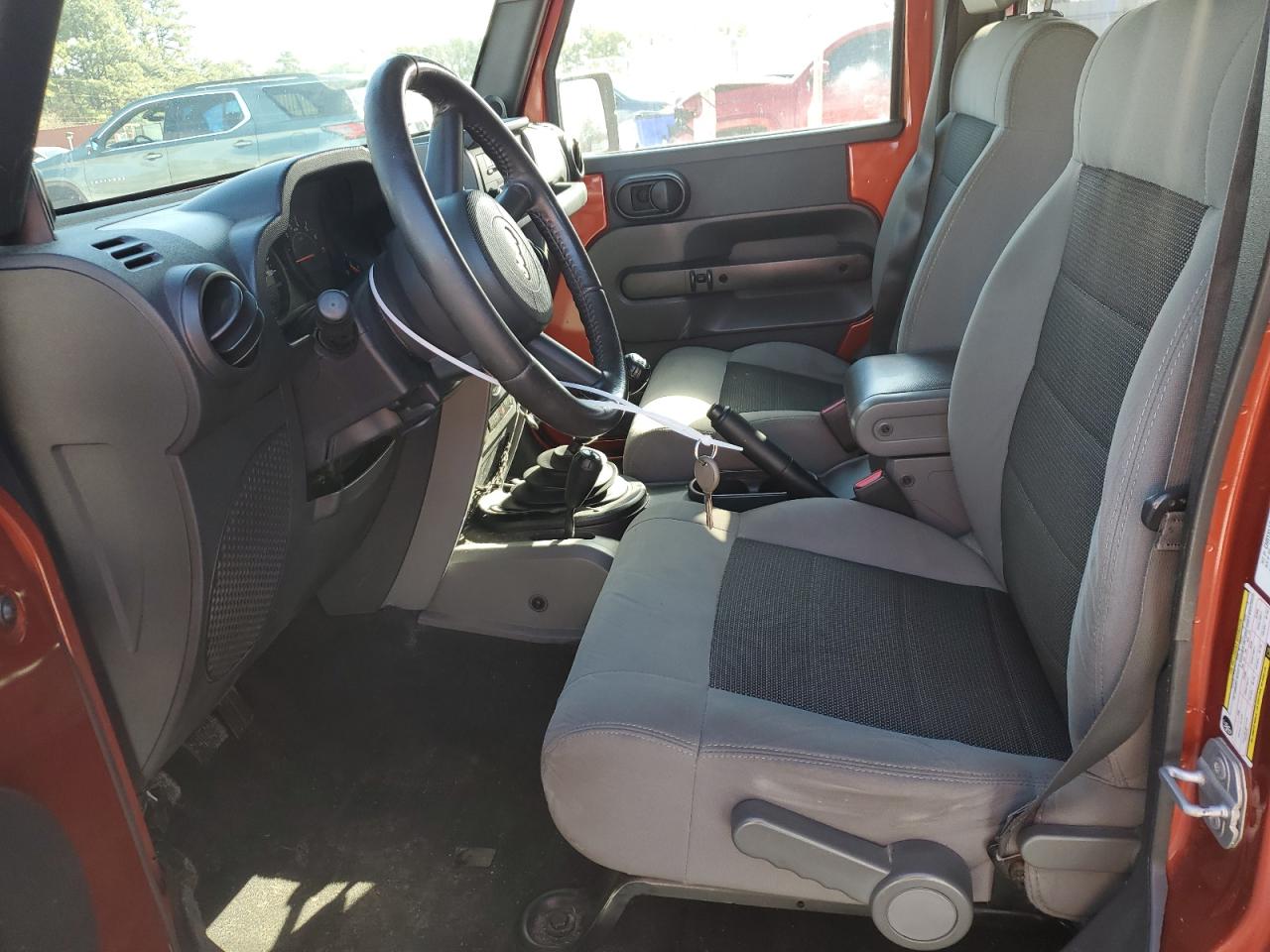 2009 Jeep Wrangler - Image 7