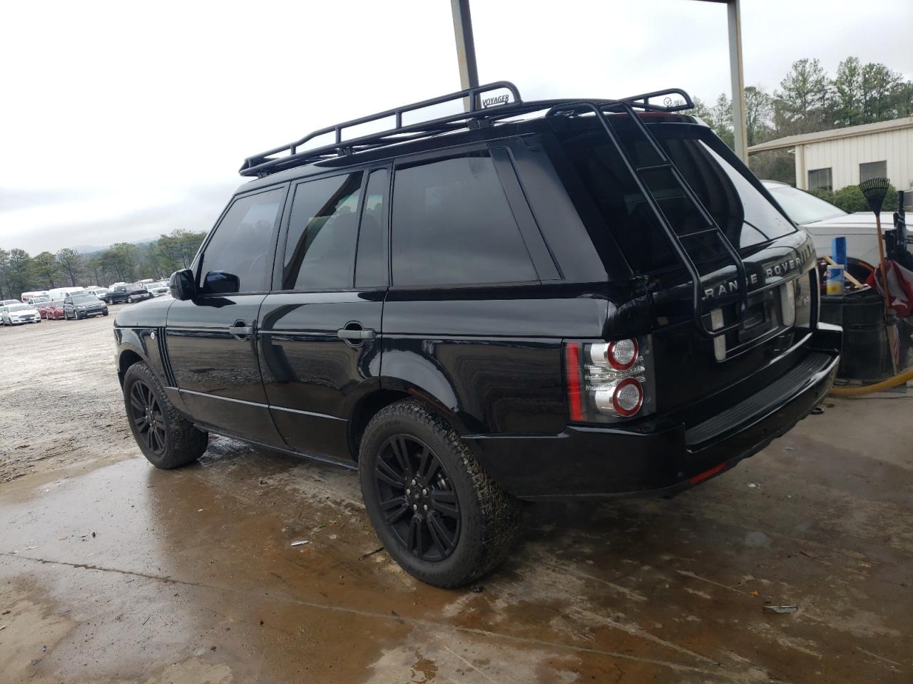 2010 Land Rover Range Rover - Image 2