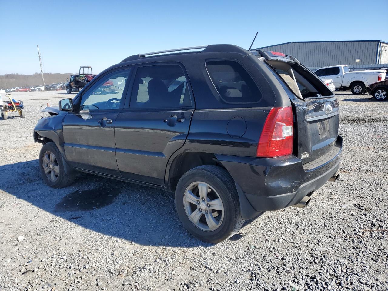 2009 Kia Sportage - Image 2