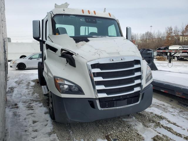 2021 Freightliner Cascadia 116 