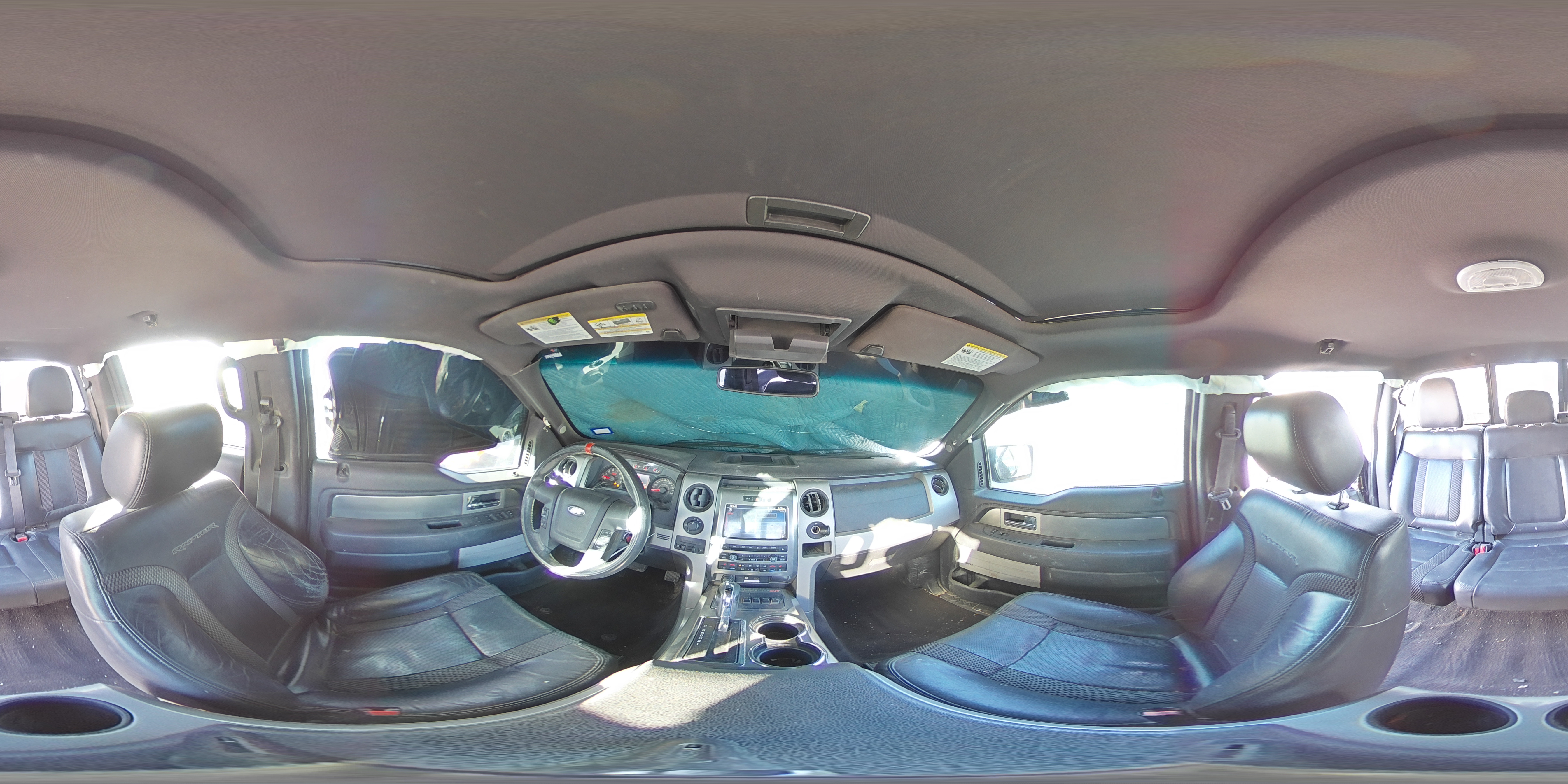 2012 Ford F-150 - Image 13