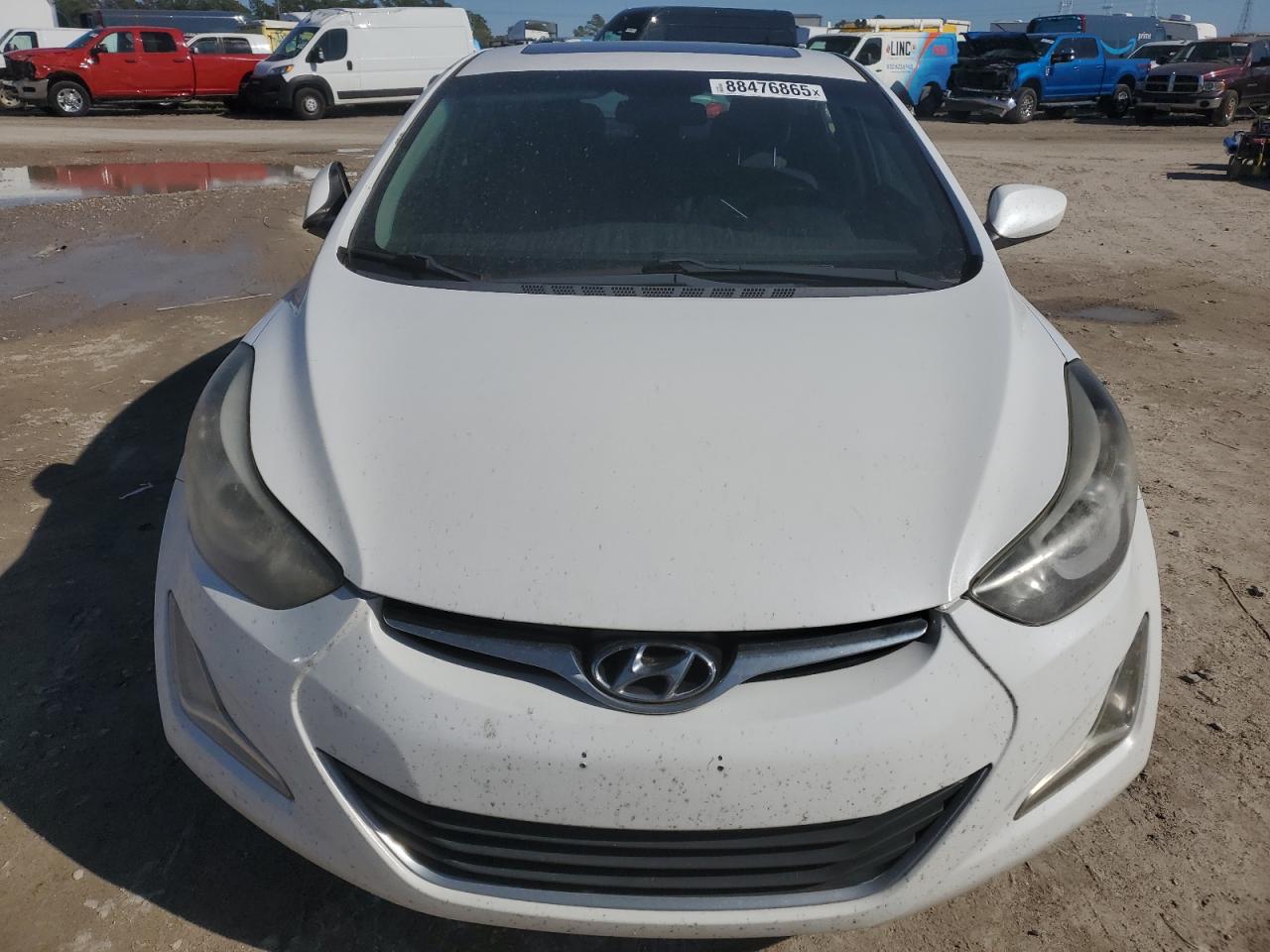 2015 Hyundai Elantra - Image 5