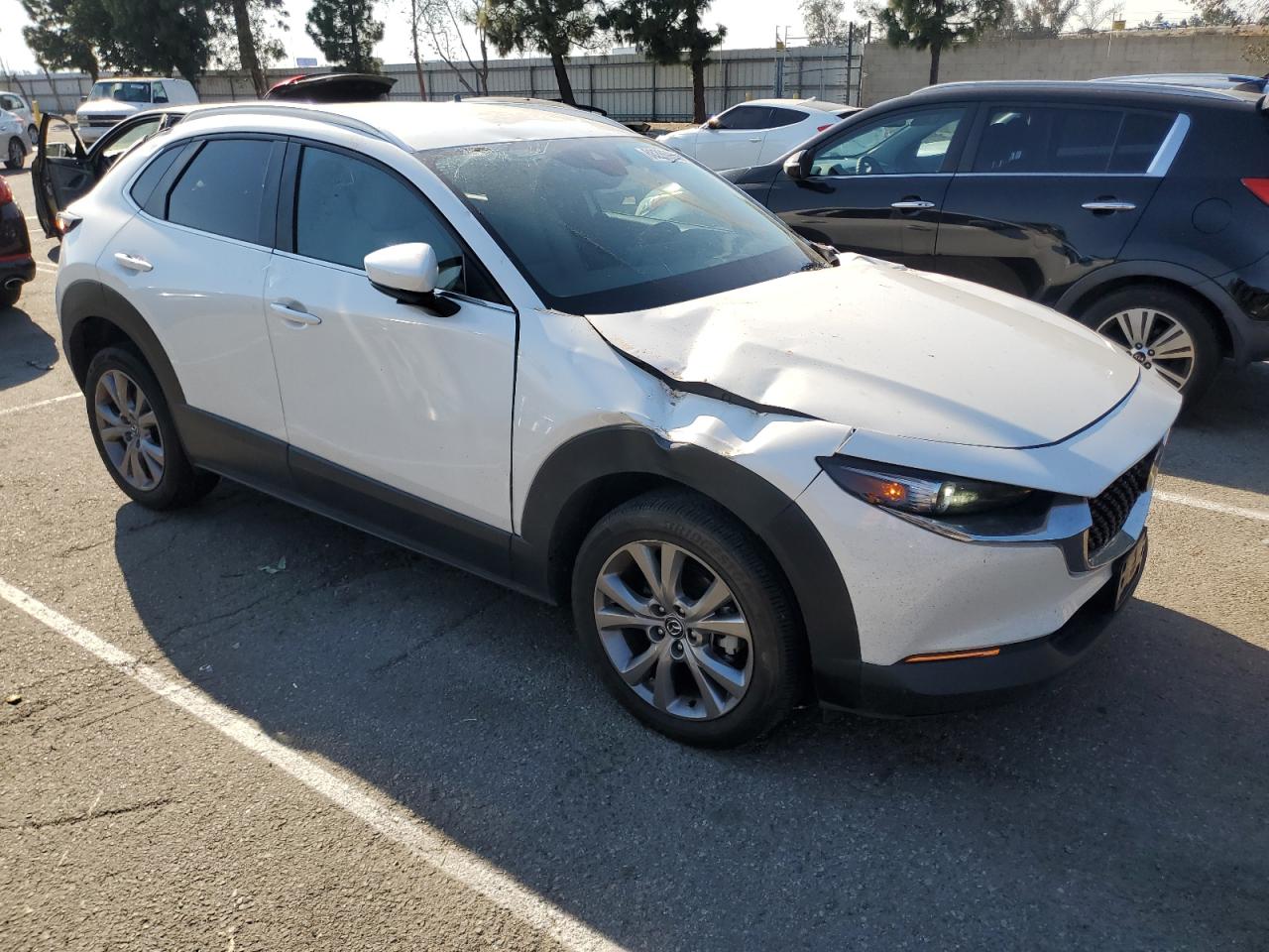 2023 Mazda CX-30 - Image 4