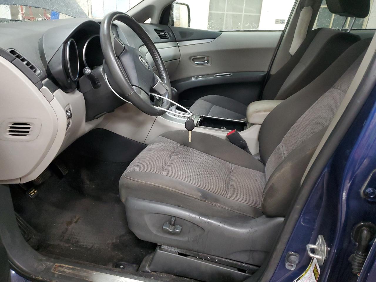 2011 Subaru Tribeca - Image 7