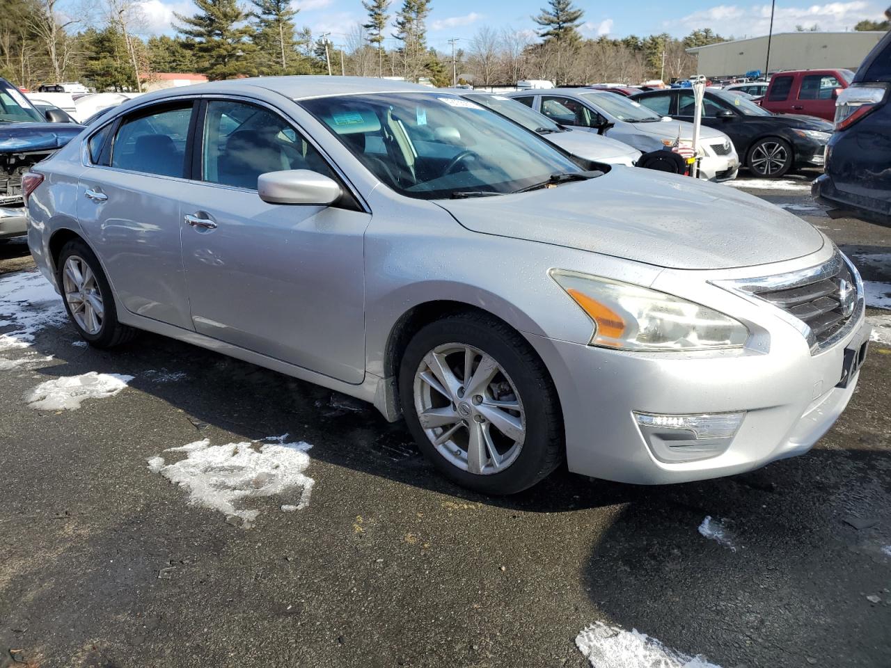 2013 Nissan Altima - Image 4