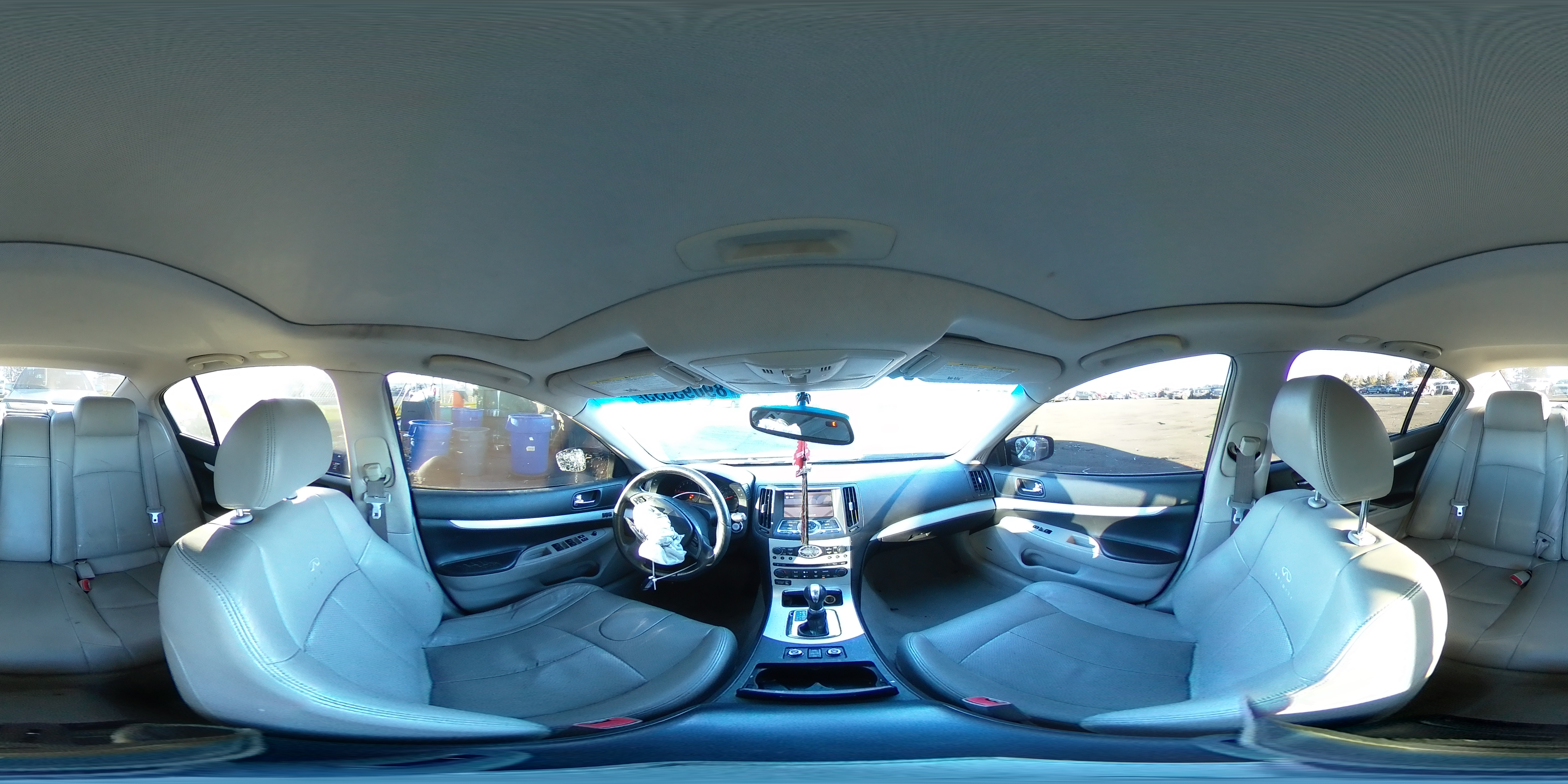2009 Infiniti G - Image 12