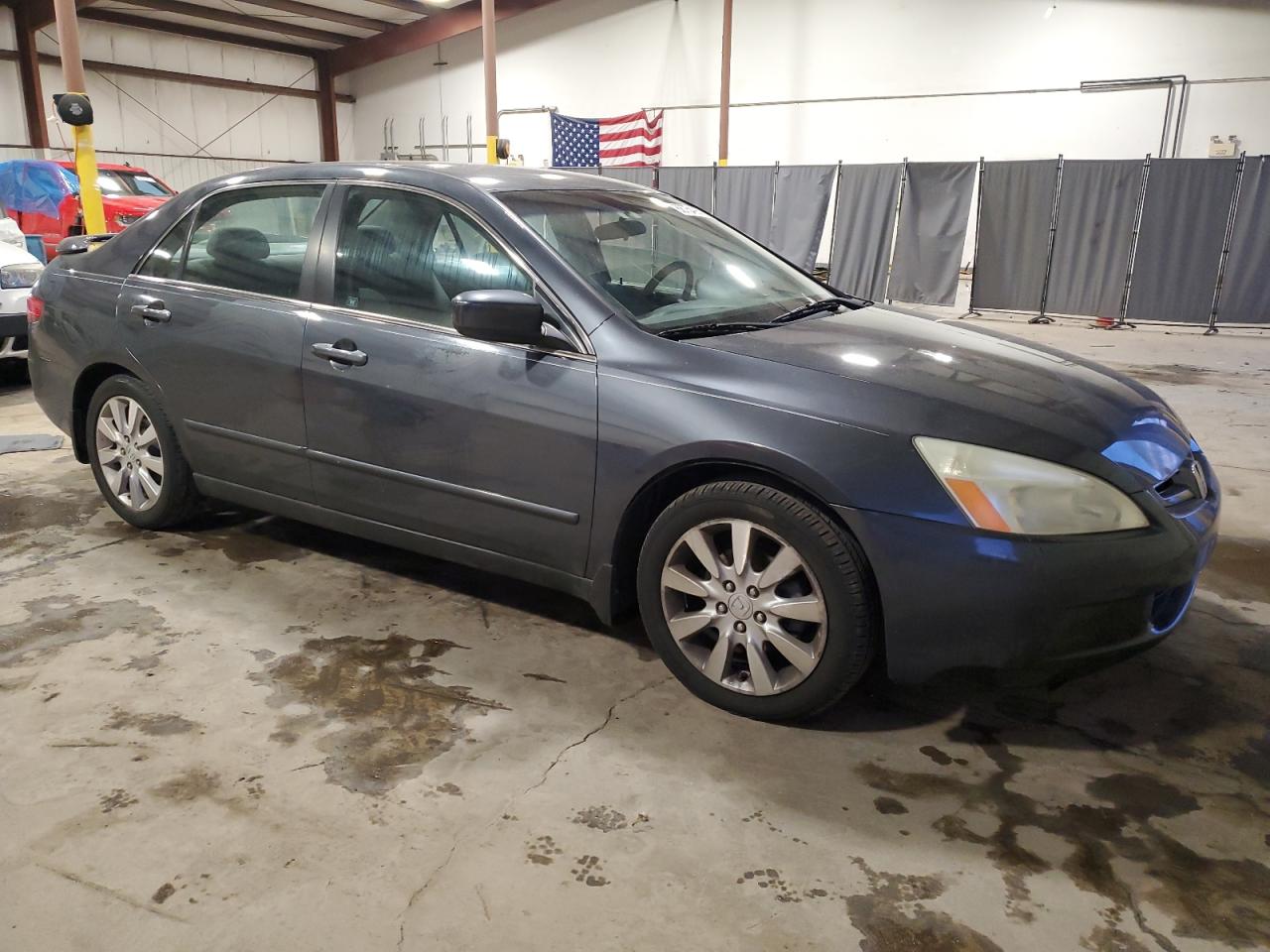 2005 Honda Accord - Image 4