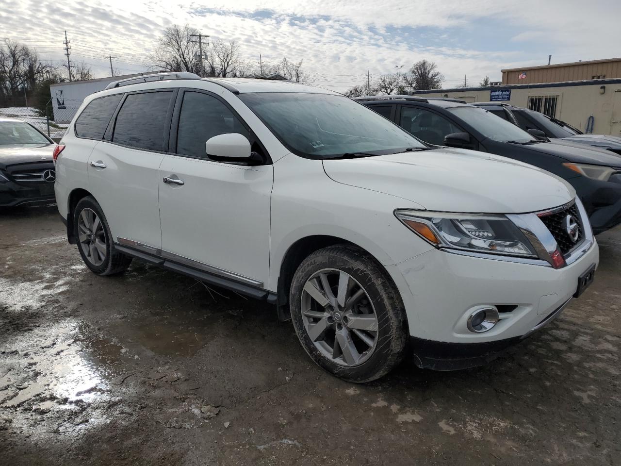 2014 Nissan Pathfinder - Image 4