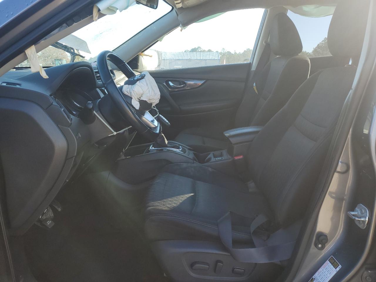 2017 Nissan Rogue - Image 7
