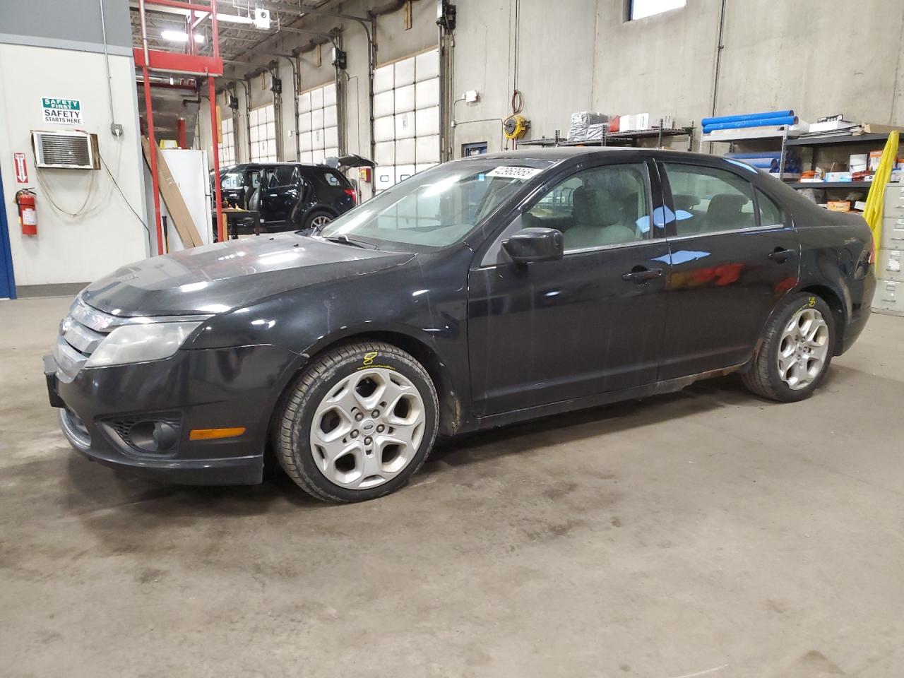 2010 Ford Fusion - Image 1