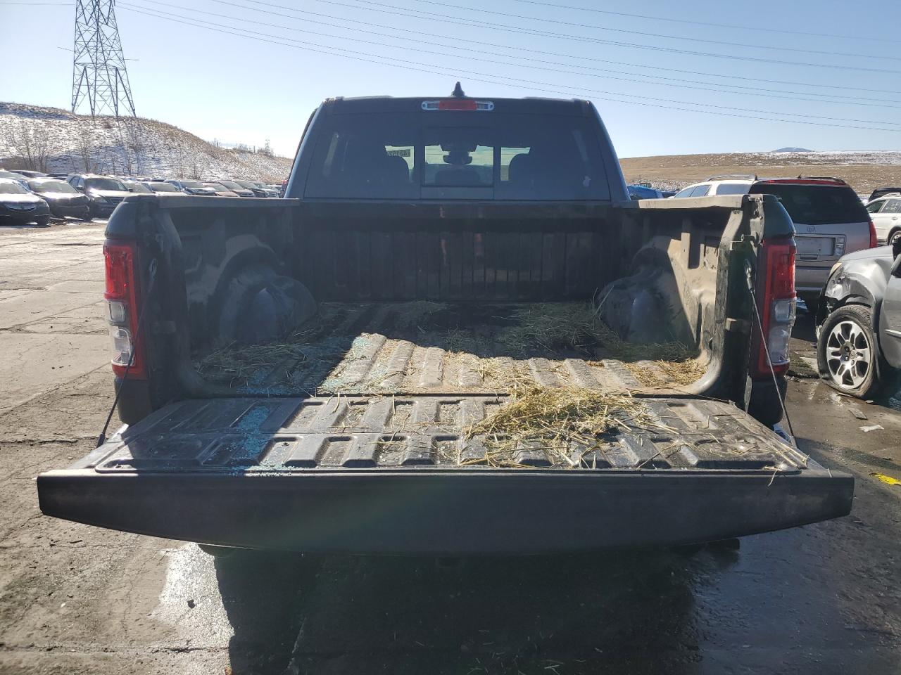 2021 RAM 1500 - Image 6