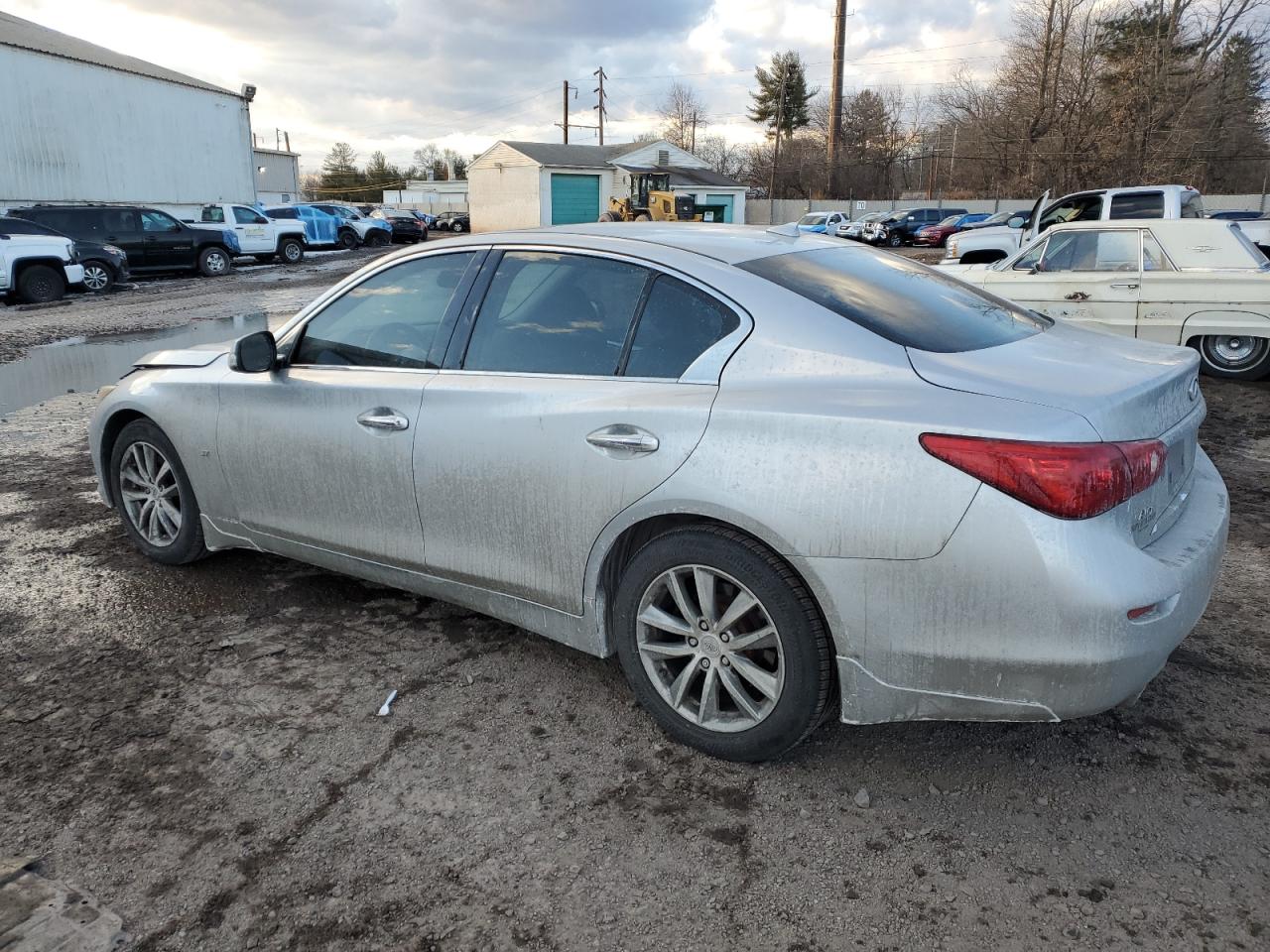 2014 Infiniti Q50 - Image 2