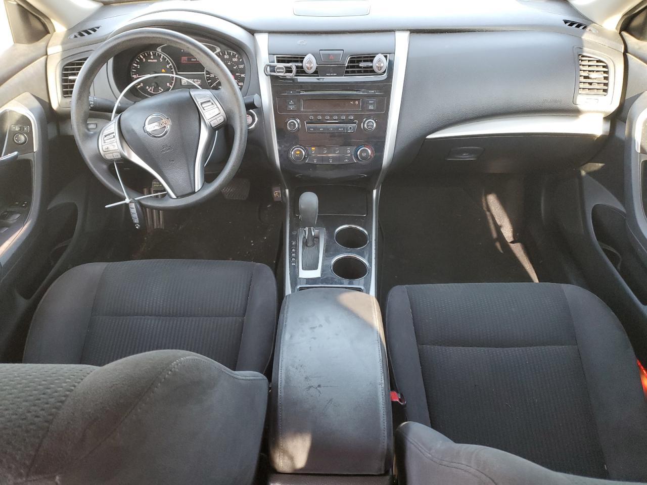2014 Nissan Altima - Image 8