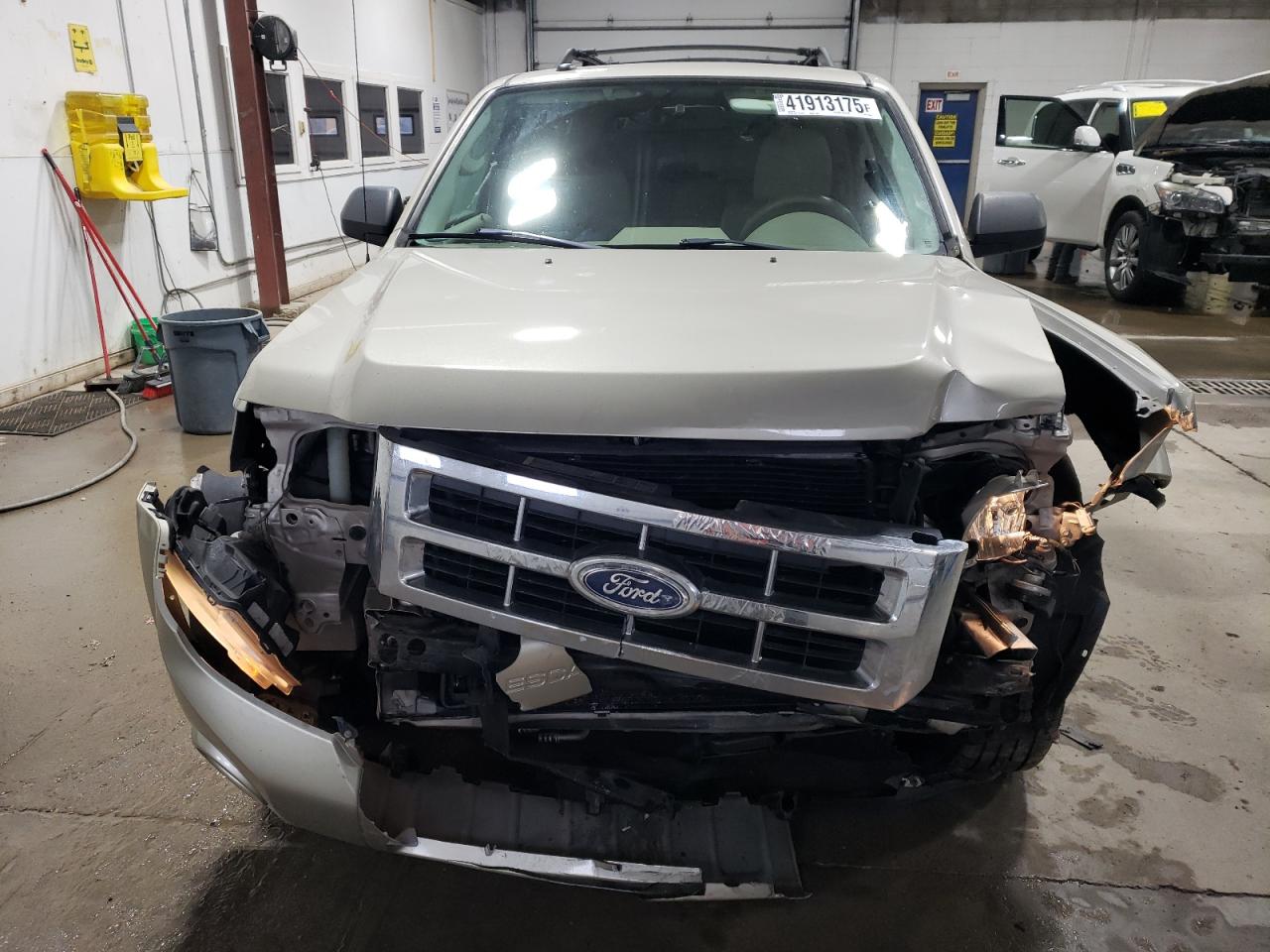 2010 Ford Escape - Image 5