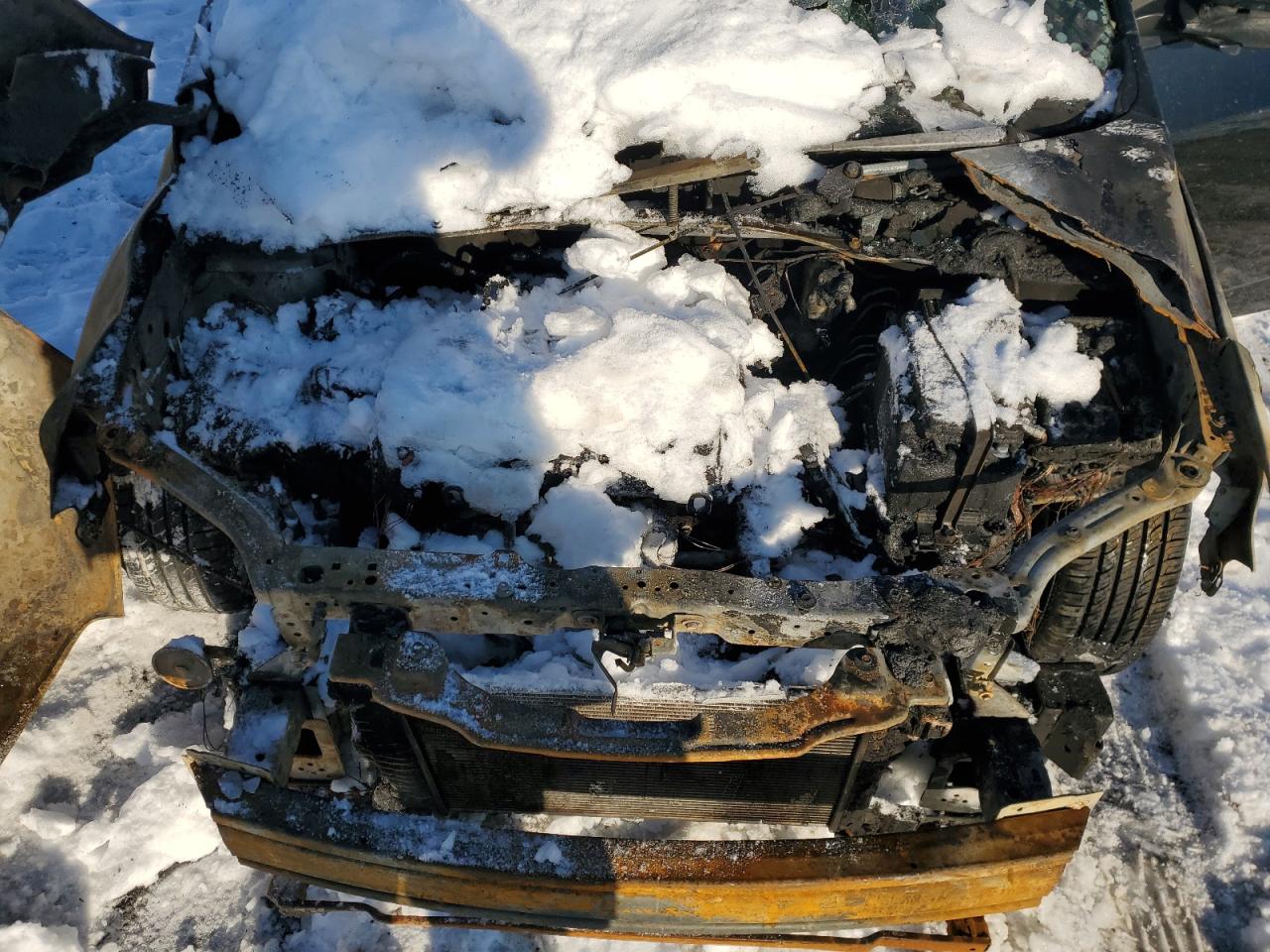 2016 Chevrolet Sonic - Image 12