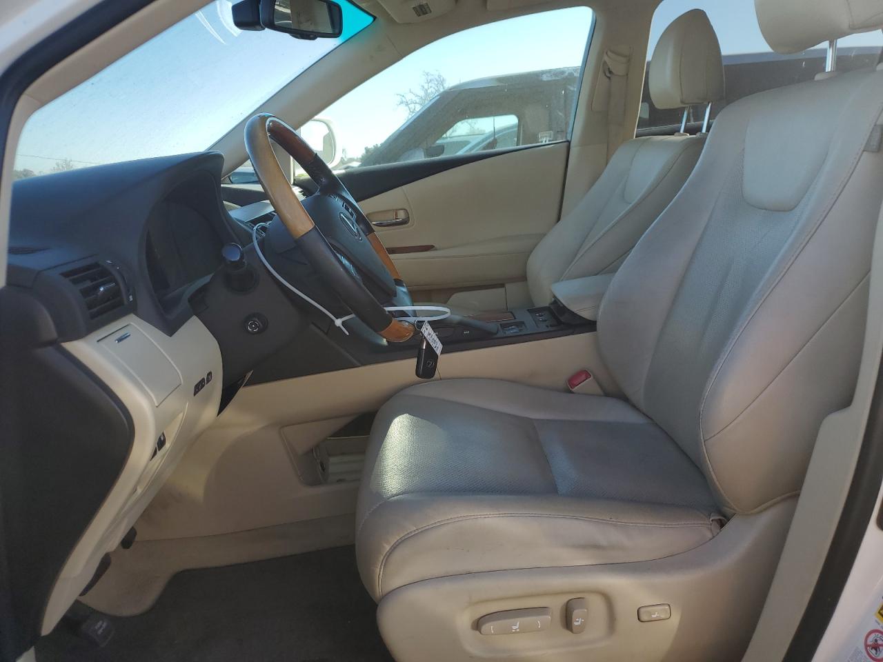2011 Lexus RX - Image 7