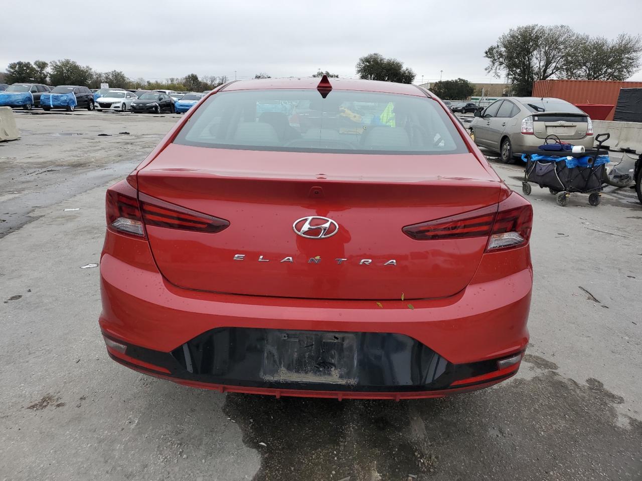 2020 Hyundai Elantra - Image 6