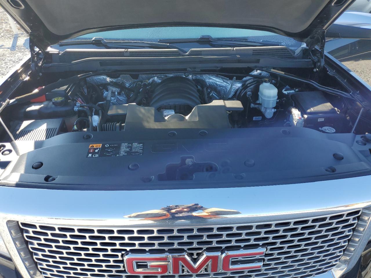 2015 GMC Sierra - Image 11