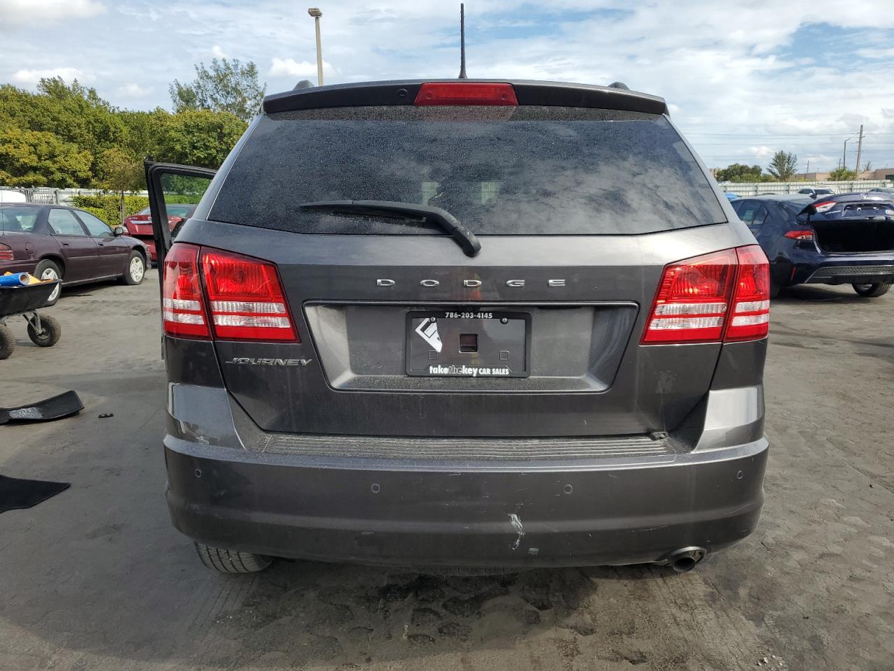 2020 Dodge Journey - Image 6