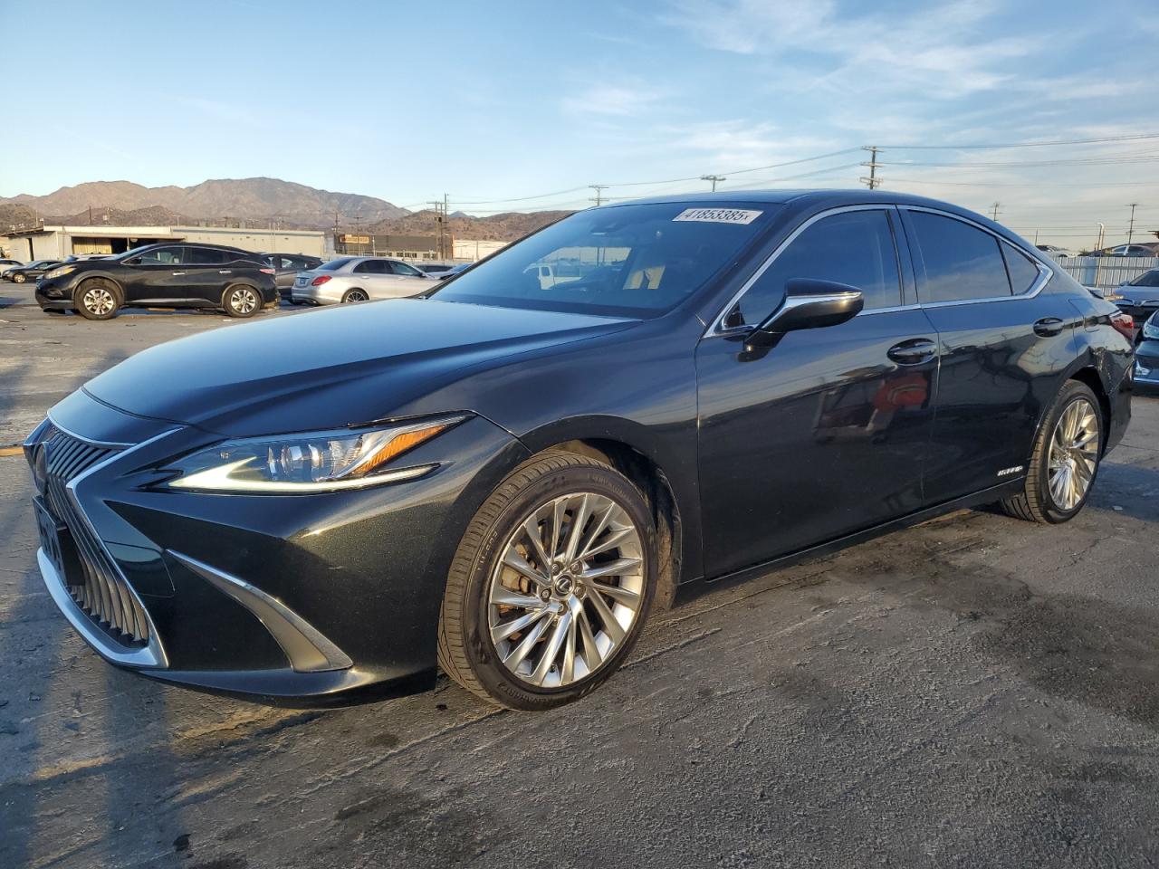 2019 Lexus ES - Image 1