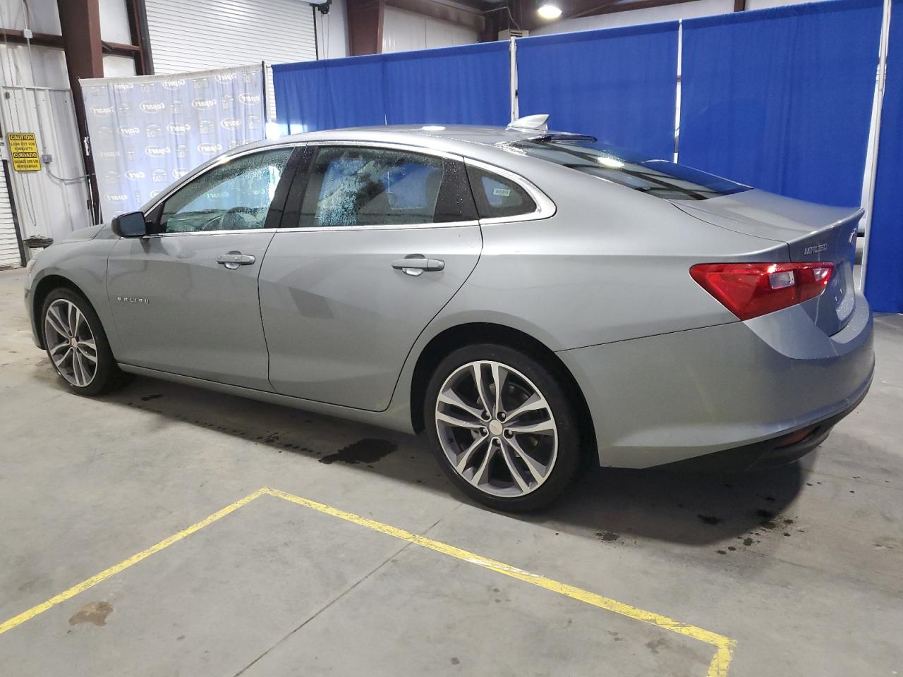 2023 Chevrolet Malibu - Image 2