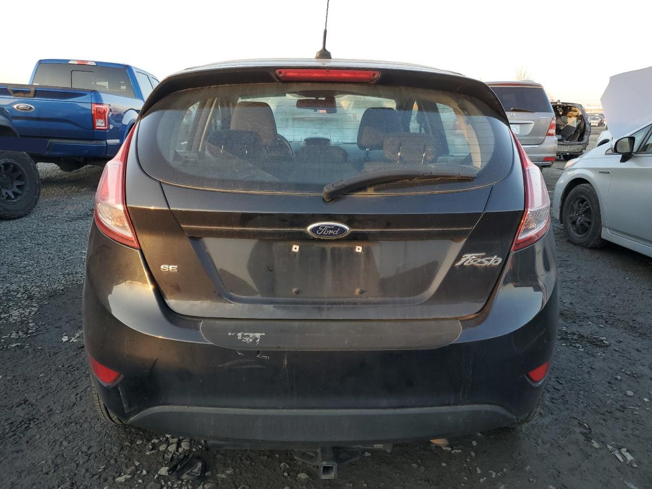 2014 Ford Fiesta - Image 6