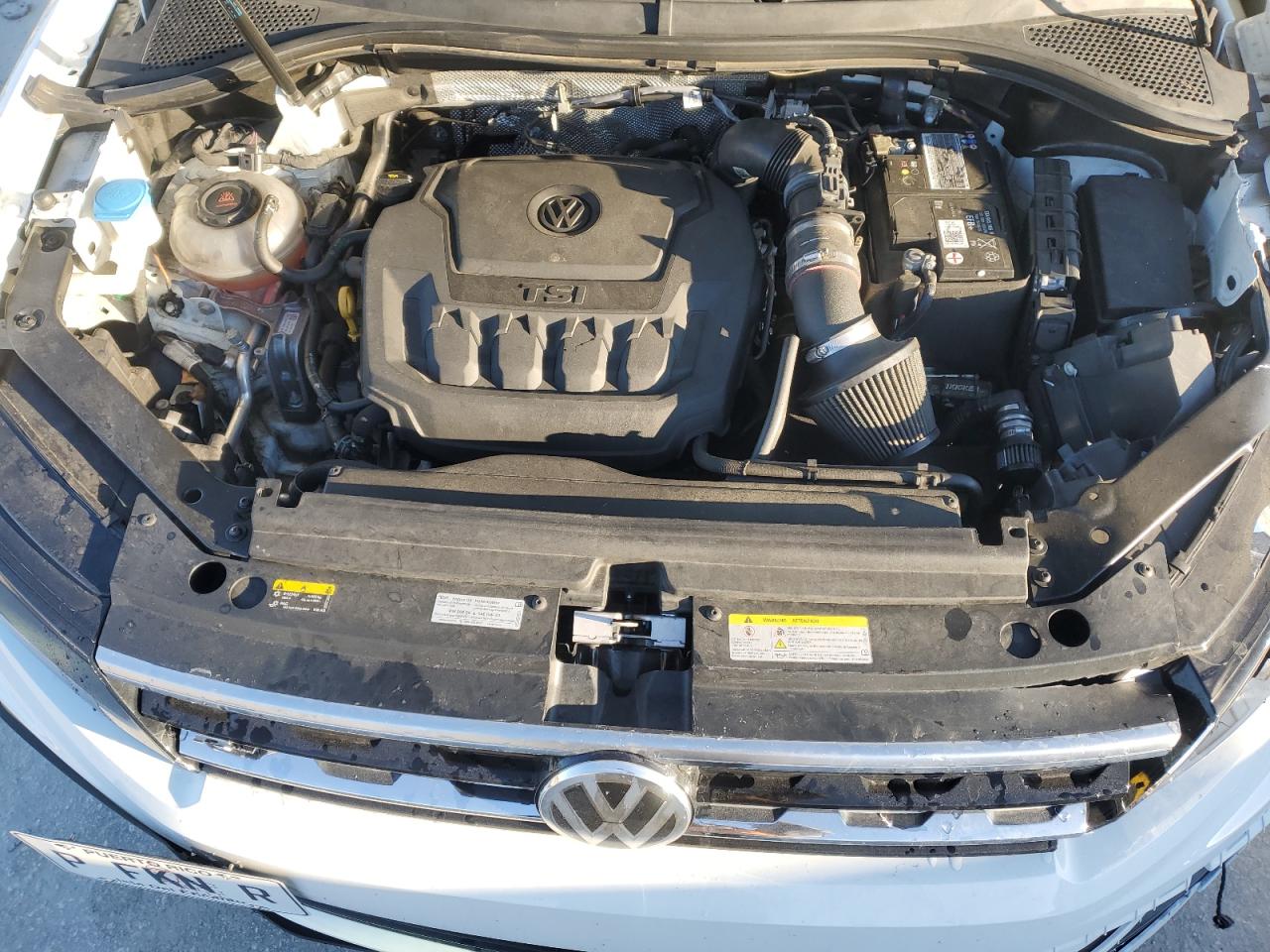 2021 Volkswagen Tiguan - Image 12