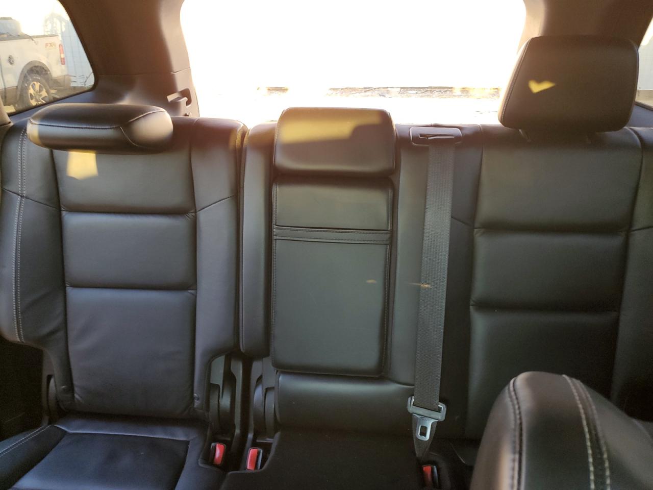 2017 Jeep Grand Cherokee - Image 10