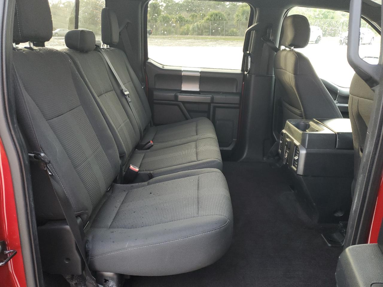 2016 Ford F-150 - Image 10