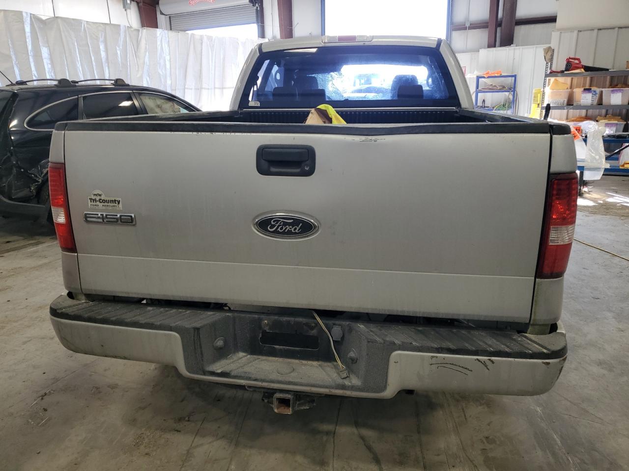 2005 Ford F-150 - Image 6