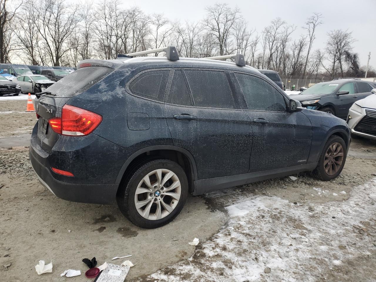 2013 BMW X1 - Image 3