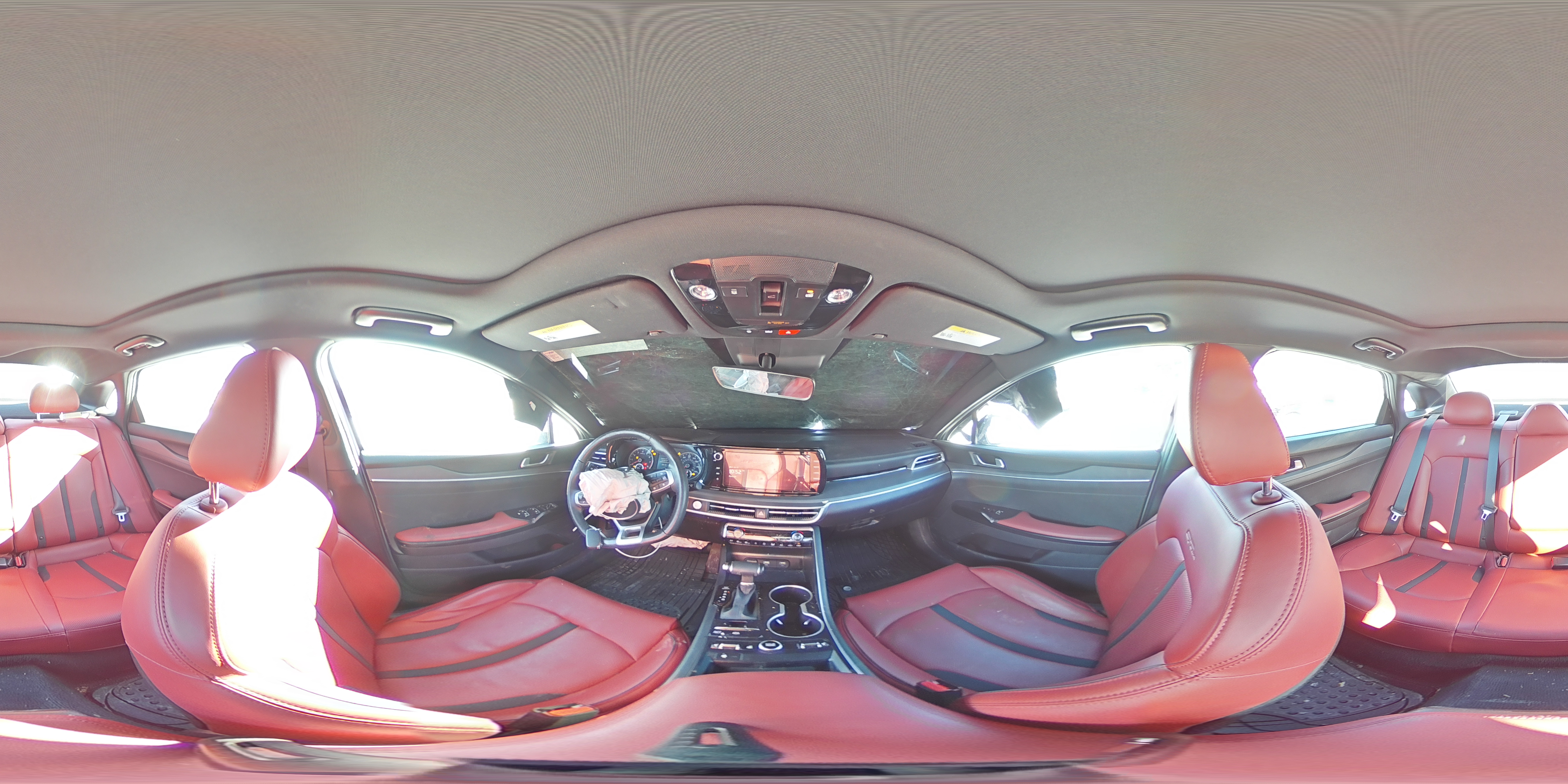 2023 Kia K5 - Image 13