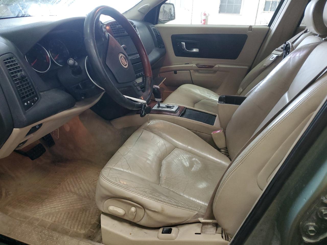 2005 Cadillac SRX - Image 7