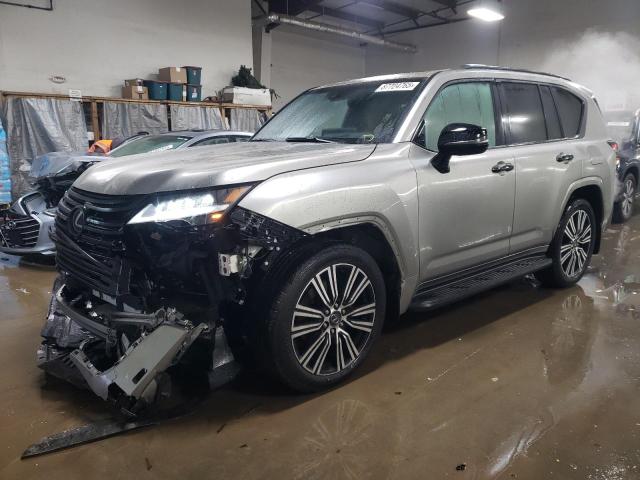  LEXUS LX 600 BAS 2024 Srebrny