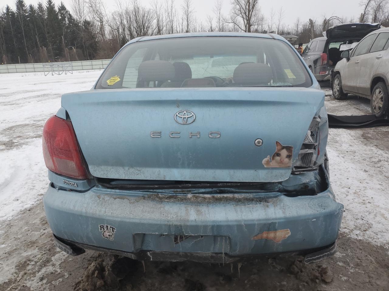 2002 Toyota Echo - Image 6