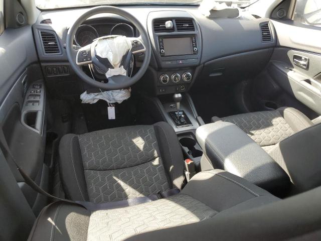  MITSUBISHI OUTLANDER 2024 Szary