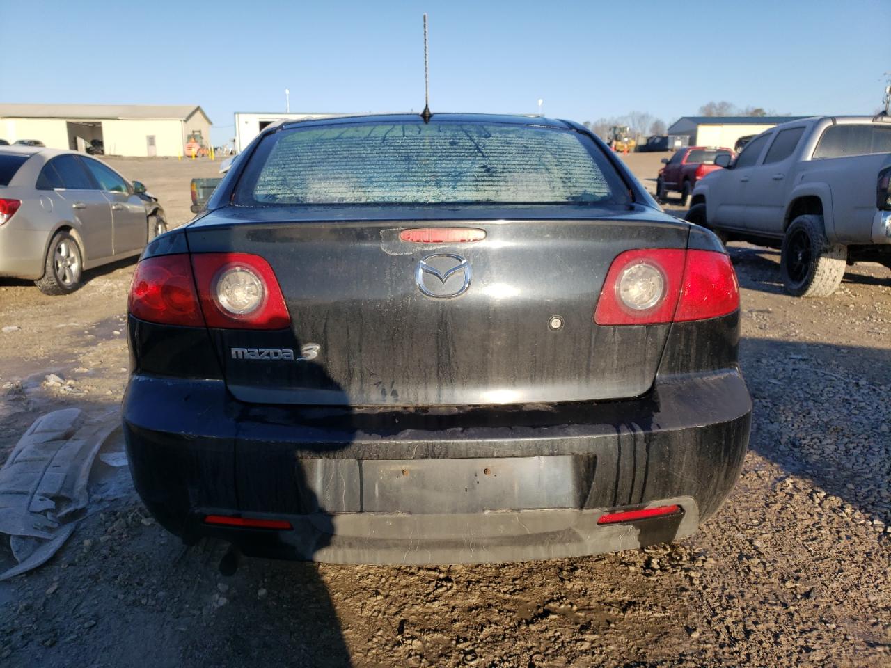 2005 Mazda 3 - Image 6
