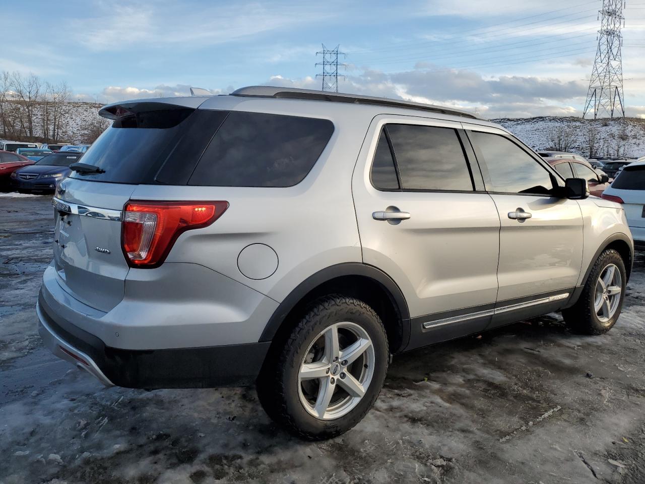 2017 Ford Explorer - Image 3